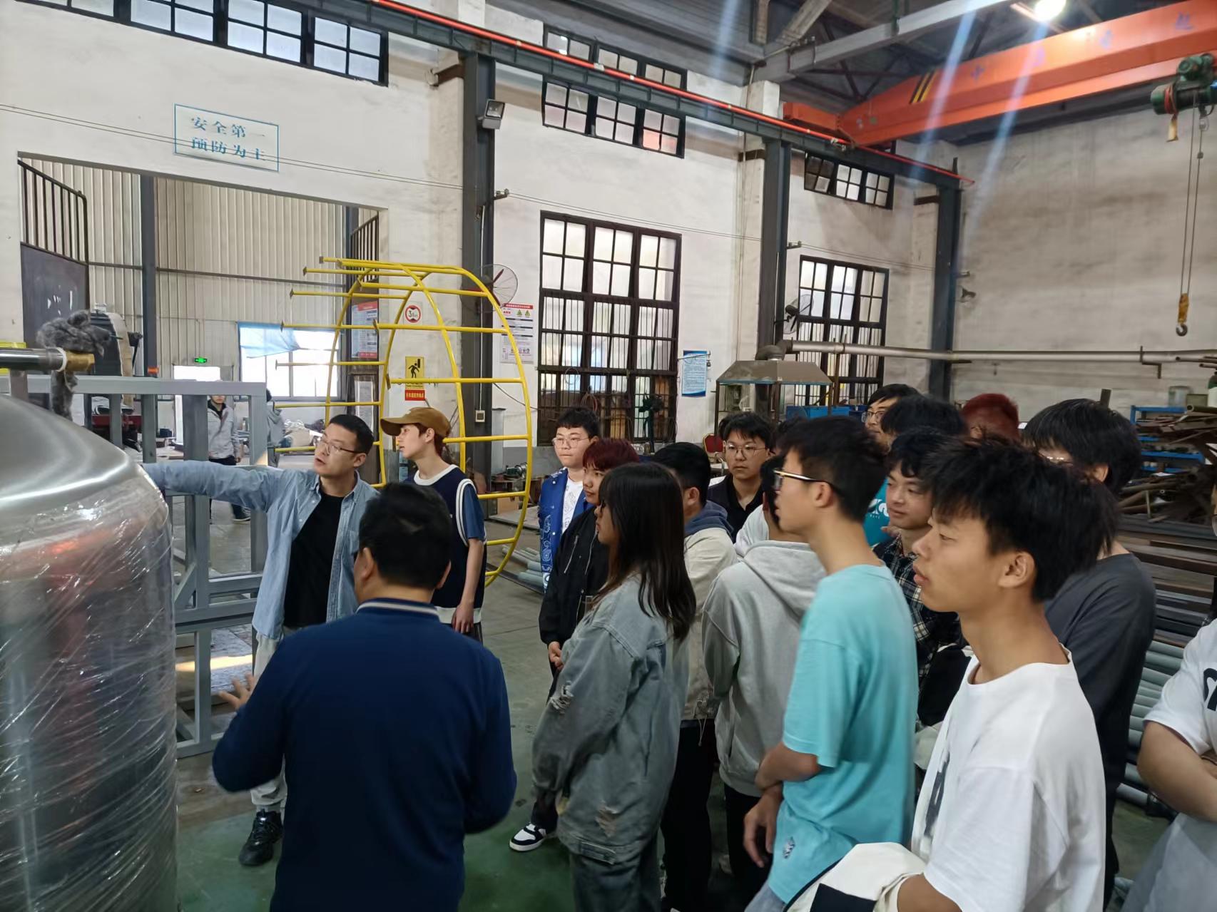 湖南工程学院近200名学生来广发手机登录入口认知实习
